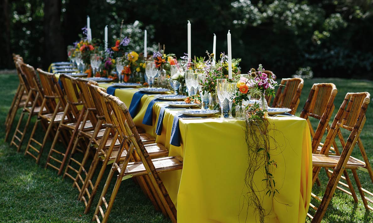 Bangalow Guesthouse Lawn - Byron Bay Hinterland Wedding Venues
